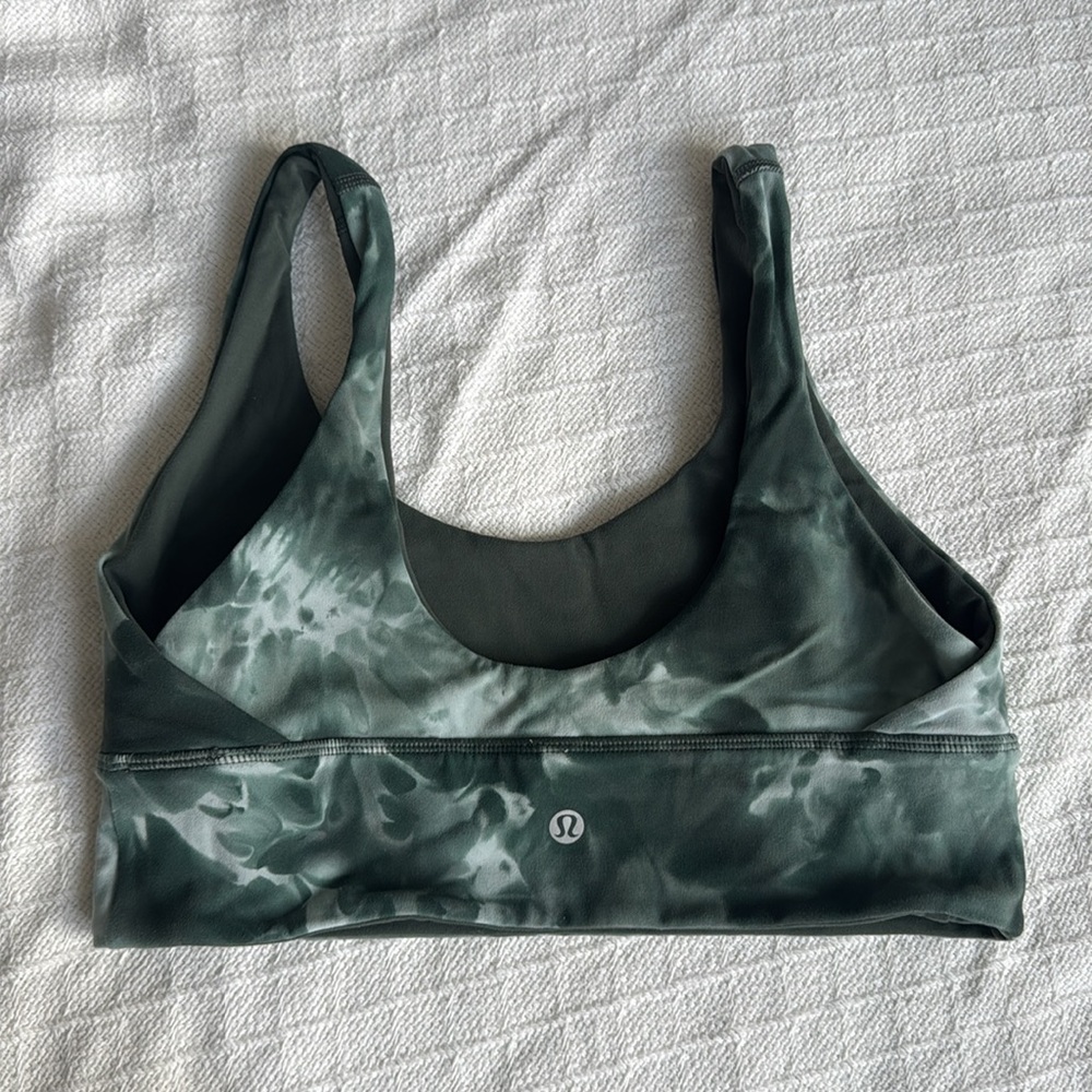LULULEMON reversible Align Sports Bra